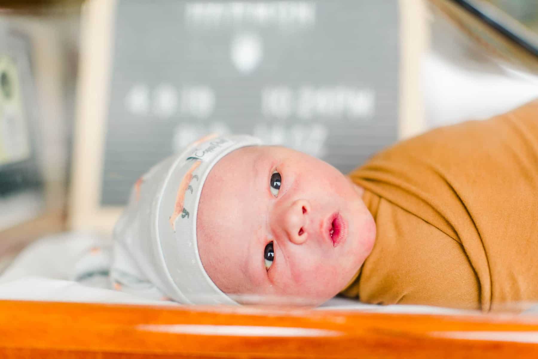 DIY Hospital Newborn Photos