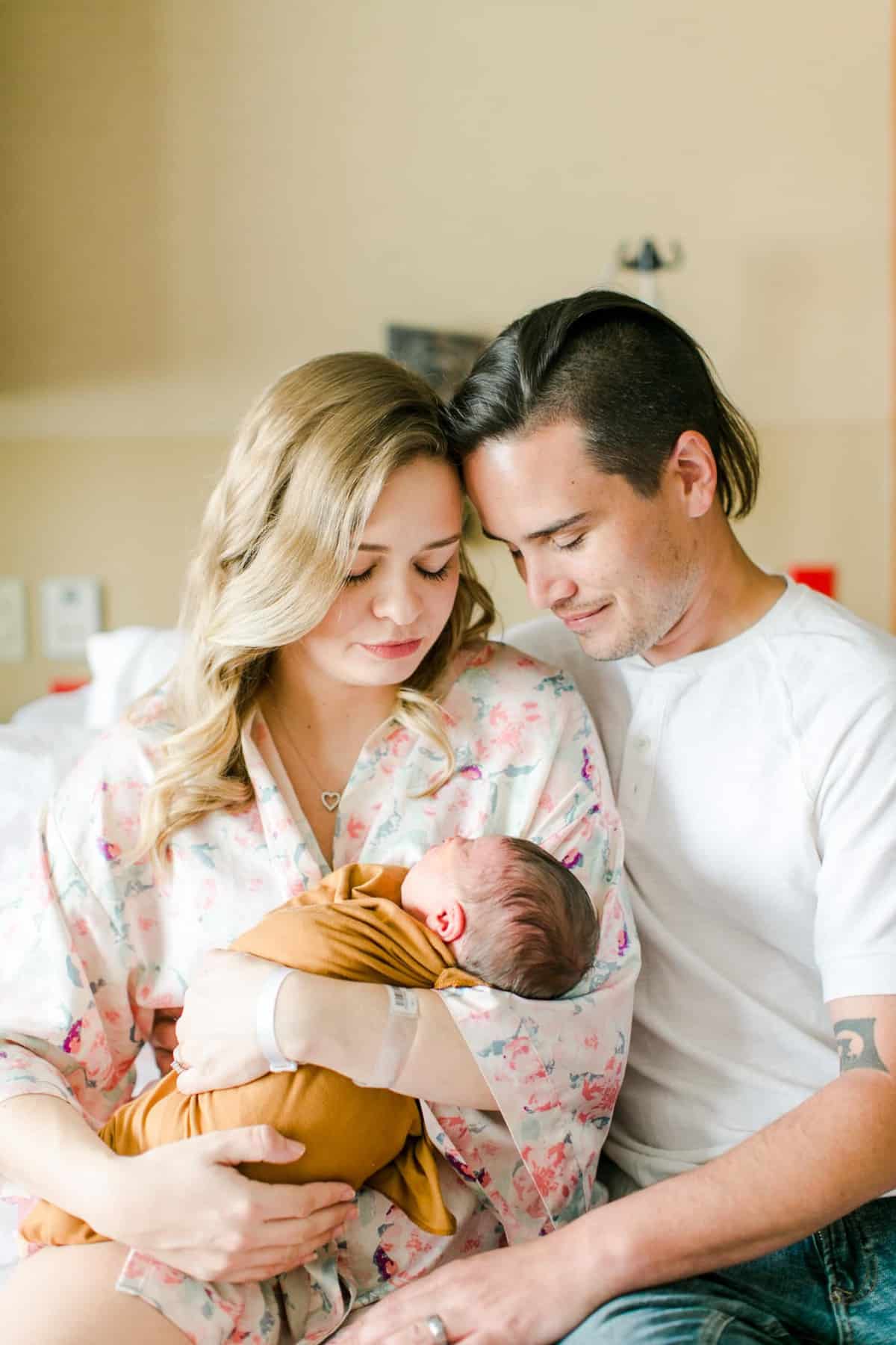DIY Hospital Newborn Photos